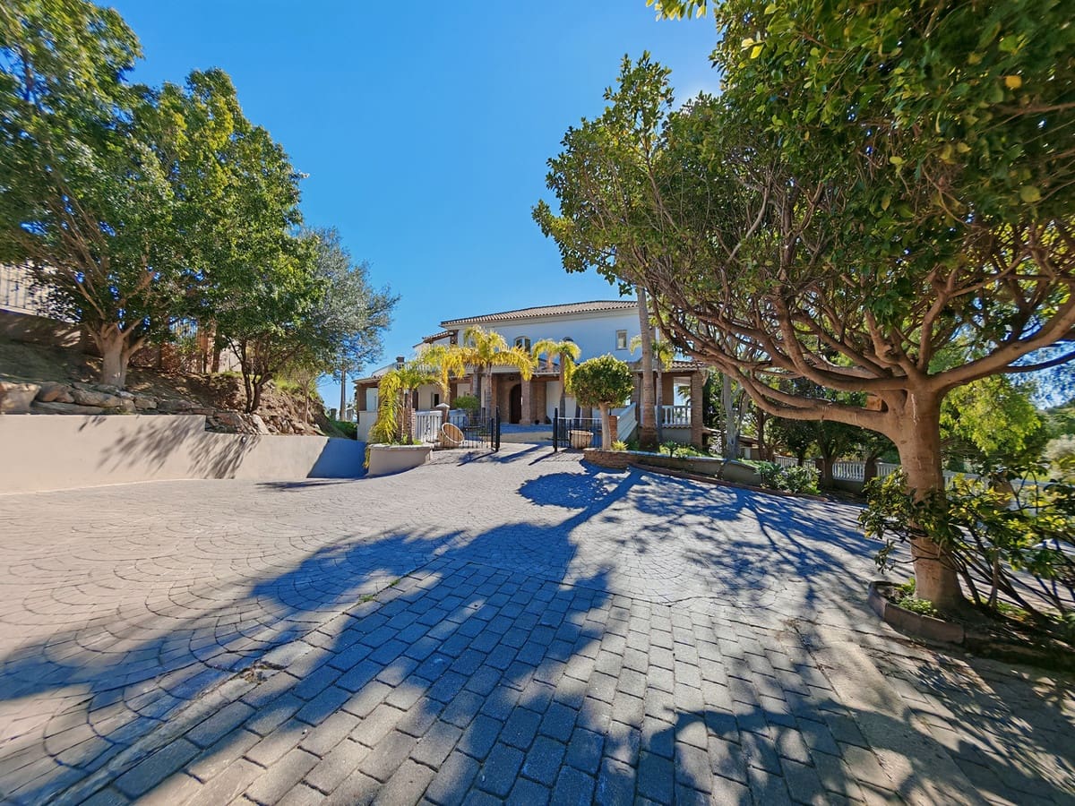 9 camera da letto Villa in vendita in Benalmadena con piscina garage - 2.950.000 € (Rif: 9857639)