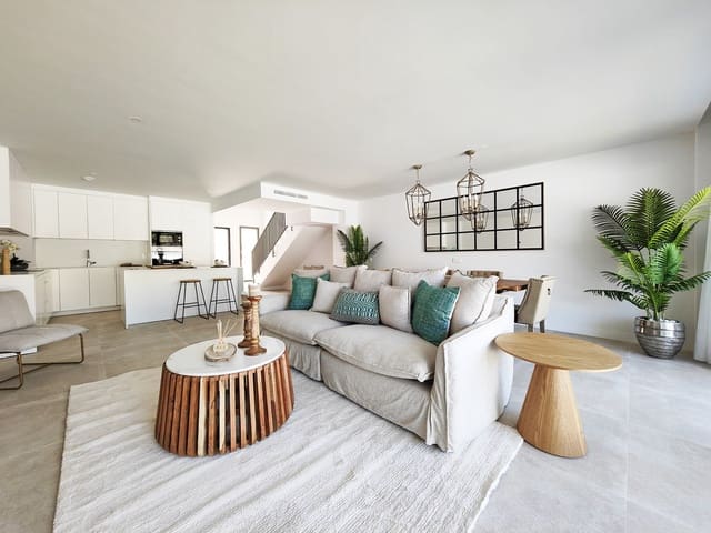 3 quarto Casa em Banda para venda em Mijas Costa, Mijas com piscina - 599 000 € (Ref: 9865155)