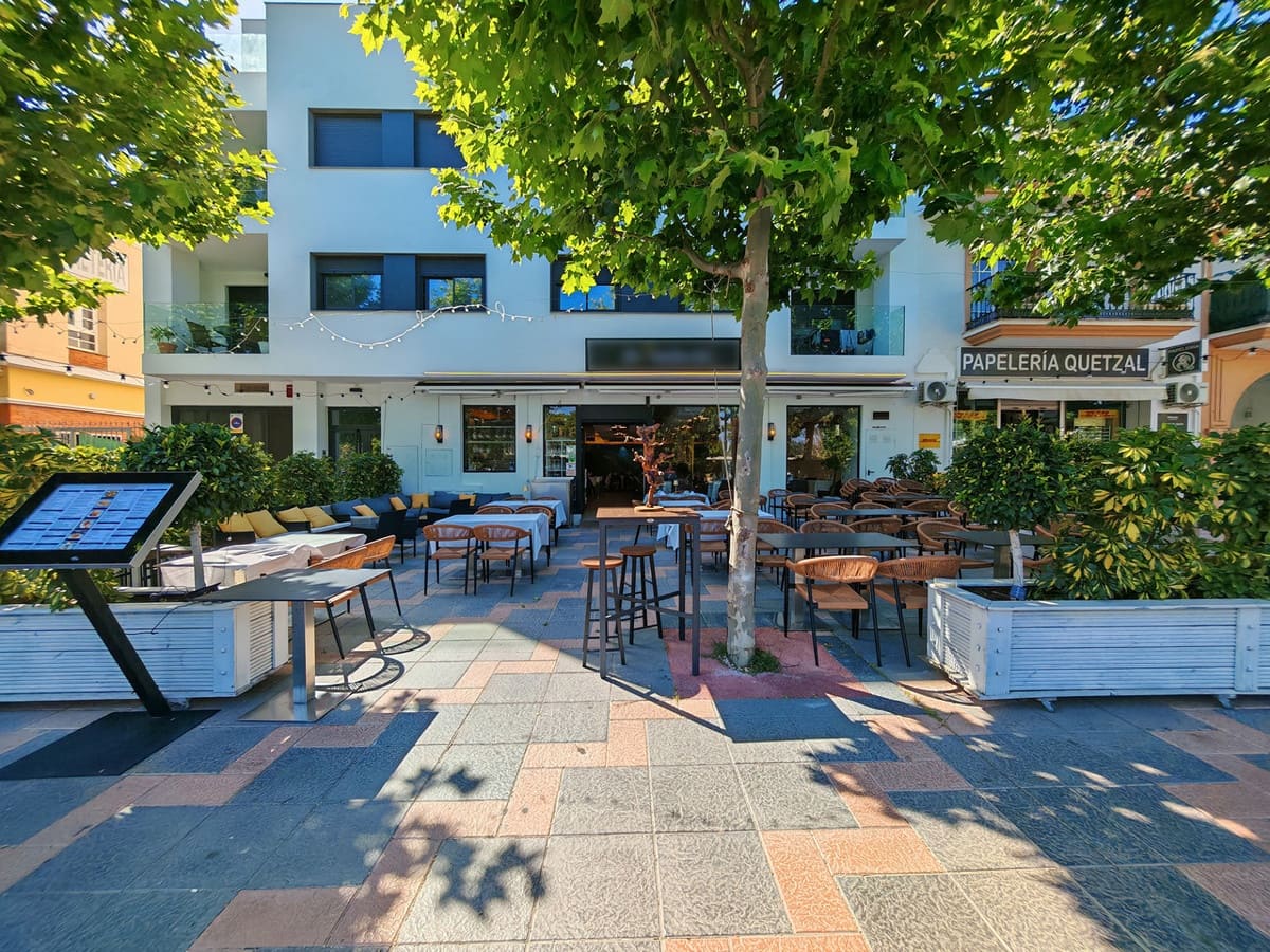 Restaurant/Bar for sale in La Cala de Mijas - € 395,000 (Ref: 9866981)