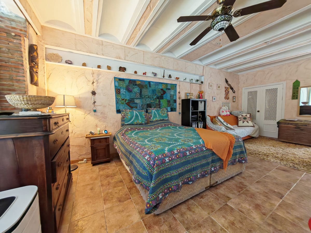 3 sypialnia Willa na sprzedaż w La Cala de Mijas z basenem - 900 000 € (Ref: 9894433)