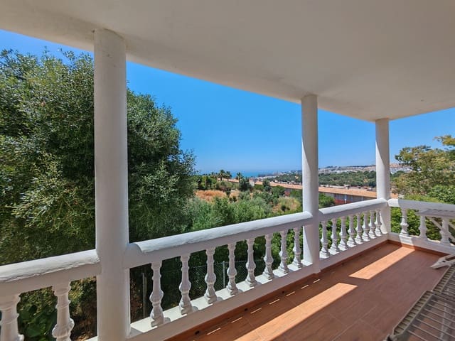 3 sypialnia Willa na sprzedaż w La Cala de Mijas, Mijas z basenem - 900 000 € (Ref: 9894433)