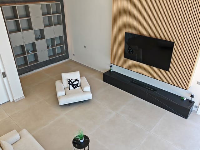 4 Zimmer Villa zu verkaufen in Los Monteros, Marbella mit Pool Garage - 3.995.000 € (Ref: 9899647)