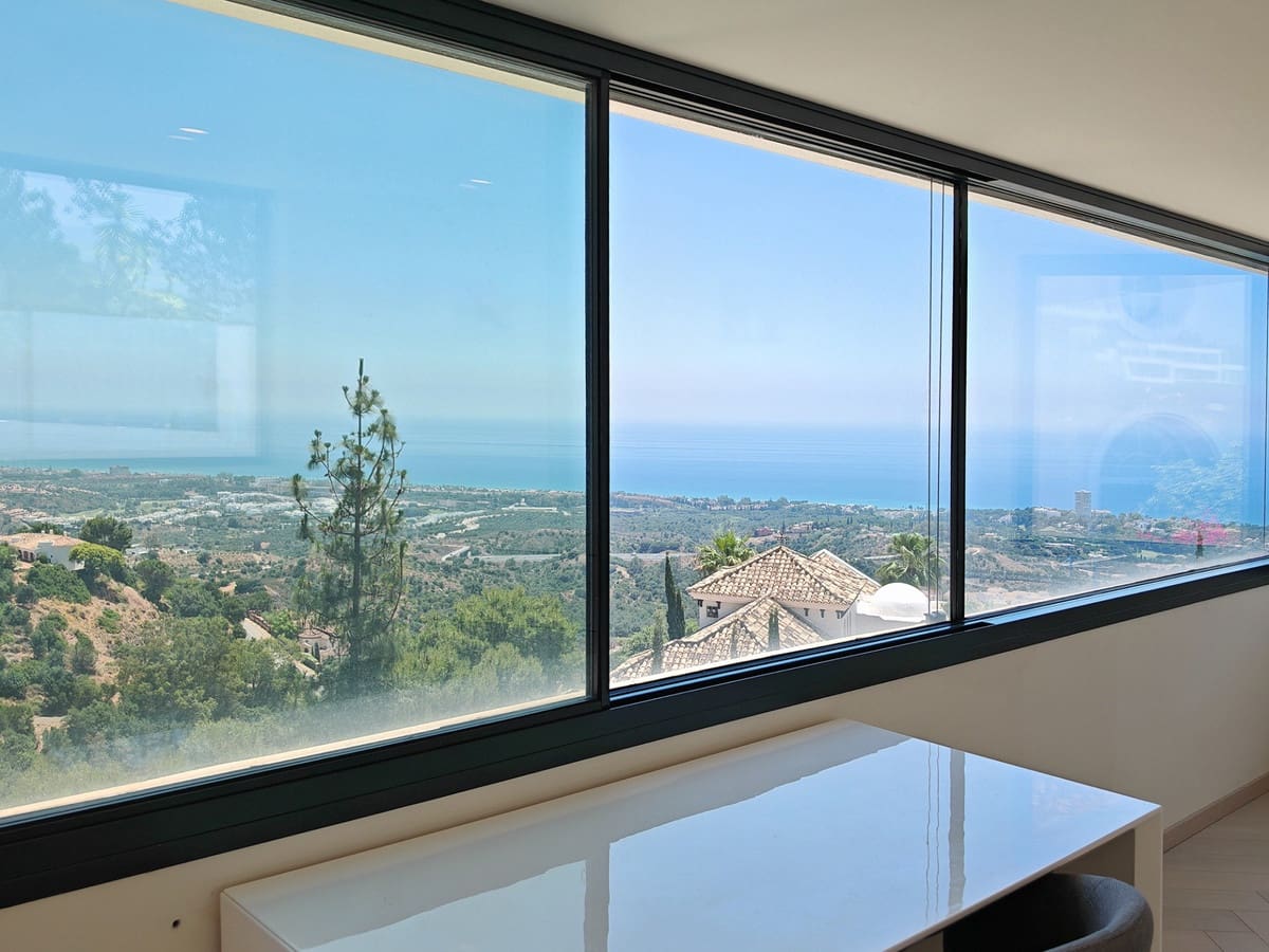 4 Zimmer Villa zu verkaufen in Los Monteros mit Pool Garage - 3.995.000 € (Ref: 9899647)