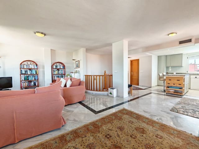 3 soveværelse Lejlighed til salg i Marbella med swimmingpool garage - € 1.150.000 (Ref: 9911011)