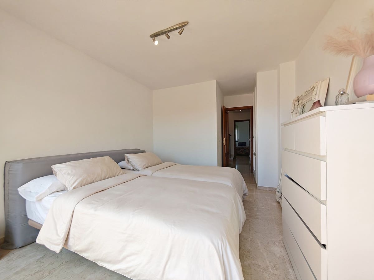 3 slaapkamer Appartement te koop in Estepona met zwembad garage - € 535.000 (Ref: 9922272)