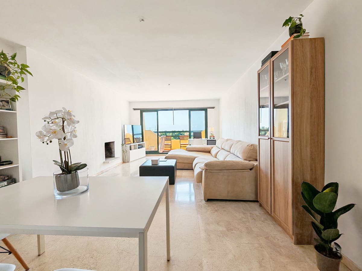 3 slaapkamer Appartement te koop in Estepona met zwembad garage - € 535.000 (Ref: 9922272)
