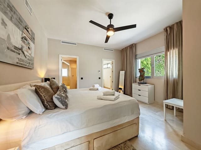3 camera da letto Villa in vendita in El Rosario, Marbella con piscina garage - 2.395.000 € (Rif: 9922273)