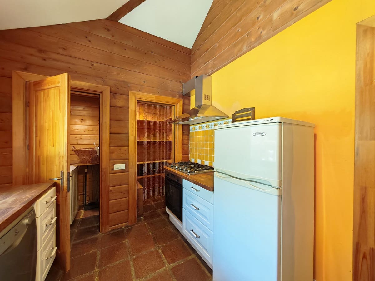3 bedroom Finca/Country House for sale in Ojen with pool garage - € 595,000 (Ref: 9924596)