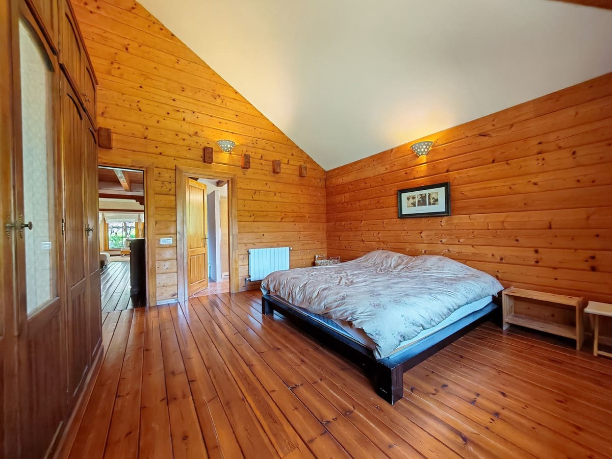 3 bedroom Finca/Country House for sale in Ojen with pool garage - € 595,000 (Ref: 9924596)