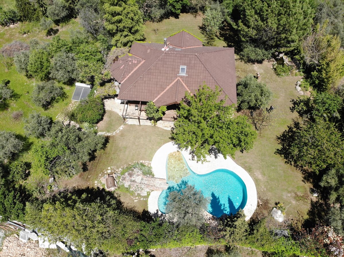 3 bedroom Finca/Country House for sale in Ojen with pool garage - € 595,000 (Ref: 9924596)