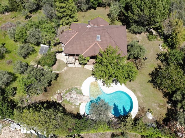 3 bedroom Finca/Country House for sale in Ojen with pool garage - € 595,000 (Ref: 9924596)