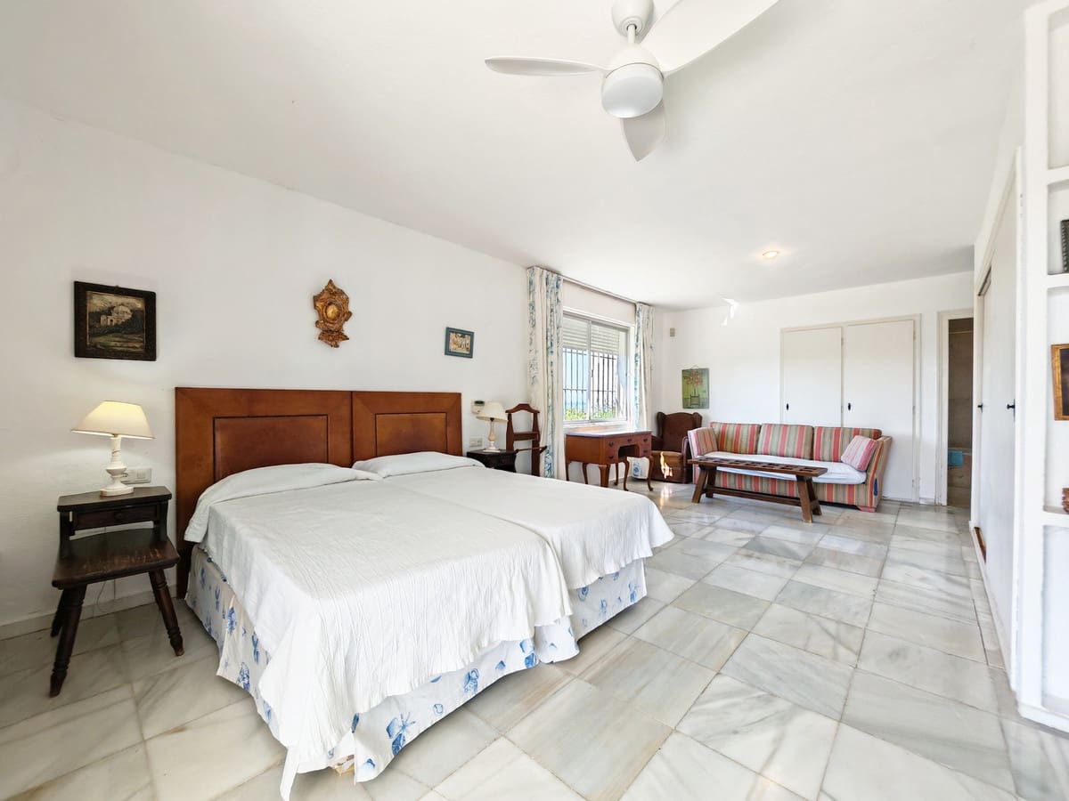 4 camera da letto Villa in vendita in Guadalmina con piscina garage - 5.400.000 € (Rif: 9945693)