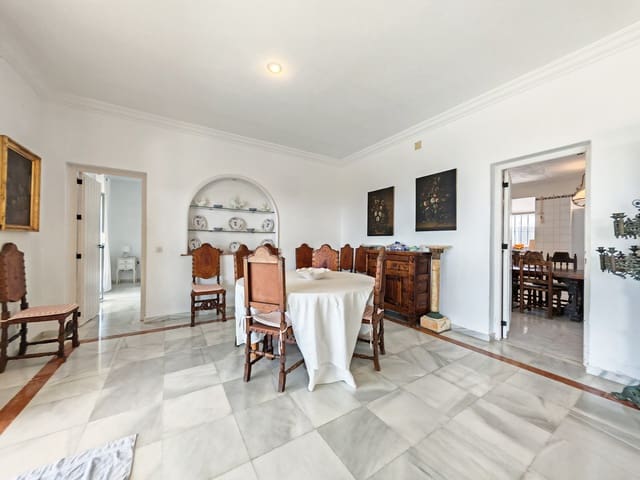 4 camera da letto Villa in vendita in Guadalmina Baja, Marbella con piscina garage - 5.400.000 € (Rif: 9945693)