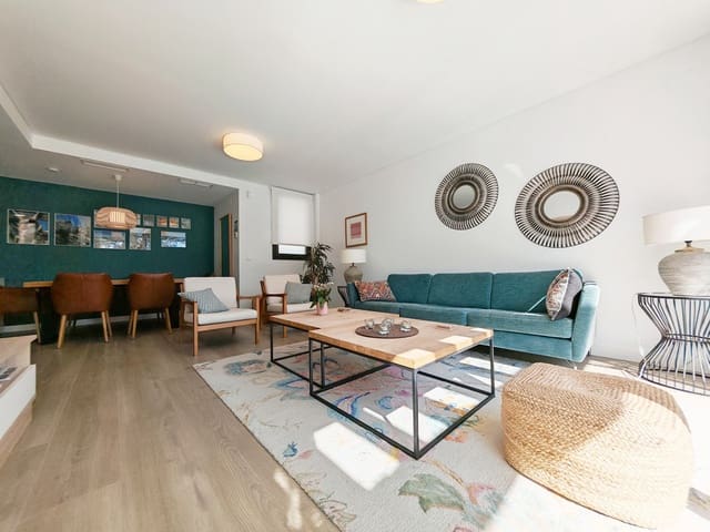 3 soveværelse Lejlighed til salg i La Cala de Mijas, Mijas med swimmingpool garage - € 615.000 (Ref: 9945694)
