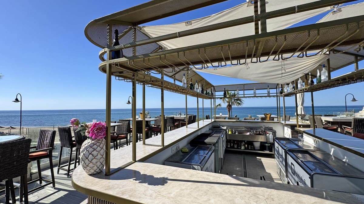 Restaurant/Bar til salg i La Cala de Mijas - € 5.495.000 (Ref: 9977885)