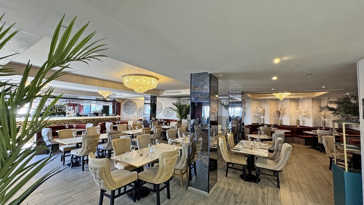 Restaurant/Bar til salg i La Cala de Mijas - € 5.495.000 (Ref: 9977885)
