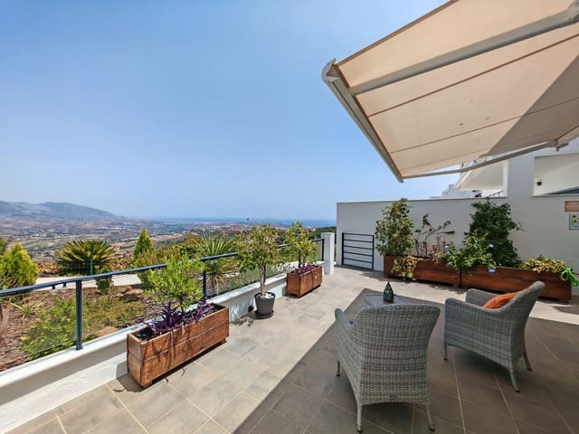 3 soverom Hus til salgs i Elviria, Marbella med svømmebasseng garasje - € 625 000 (Ref: 9979791)