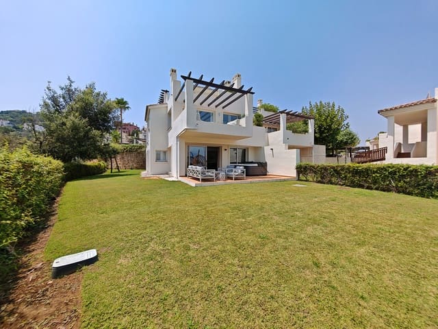 2 slaapkamer Appartement te koop in La Mairena, Ojen met zwembad garage - € 460.000 (Ref: 9998801)