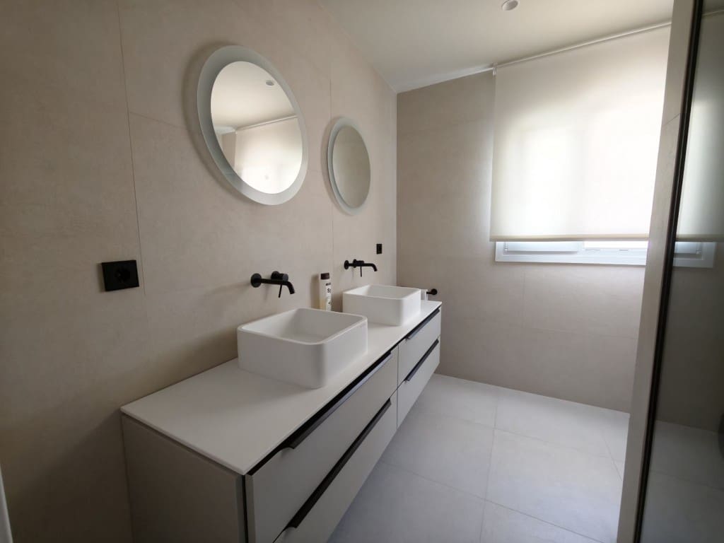 4 quarto Moradia para venda em Marbella com piscina garagem - 2 741 500 € (Ref: 7935361)