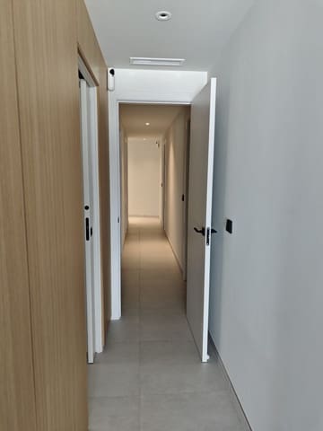 4 quarto Moradia para venda em Marbella com piscina garagem - 2 741 500 € (Ref: 7935361)