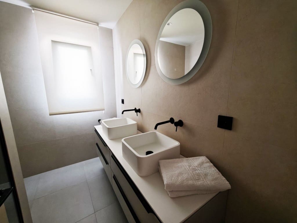 4 quarto Moradia para venda em Marbella com piscina garagem - 2 741 500 € (Ref: 7935361)