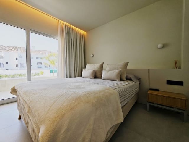 4 quarto Moradia para venda em Marbella com piscina garagem - 2 741 500 € (Ref: 7935361)