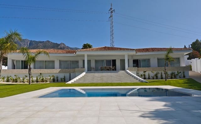 4 quarto Moradia para venda em Marbella com piscina garagem - 2 741 500 € (Ref: 7935361)