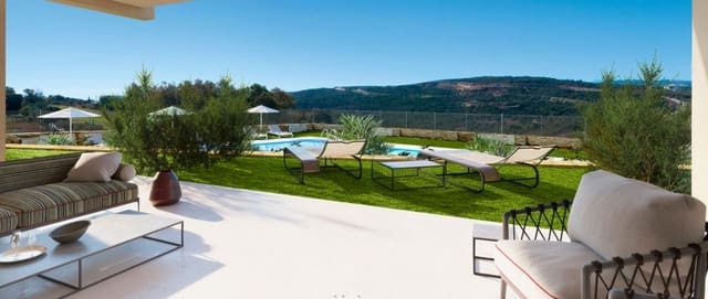 2 bedroom Apartment for sale in Estepona with pool - € 390,000 (Ref: 7937272)