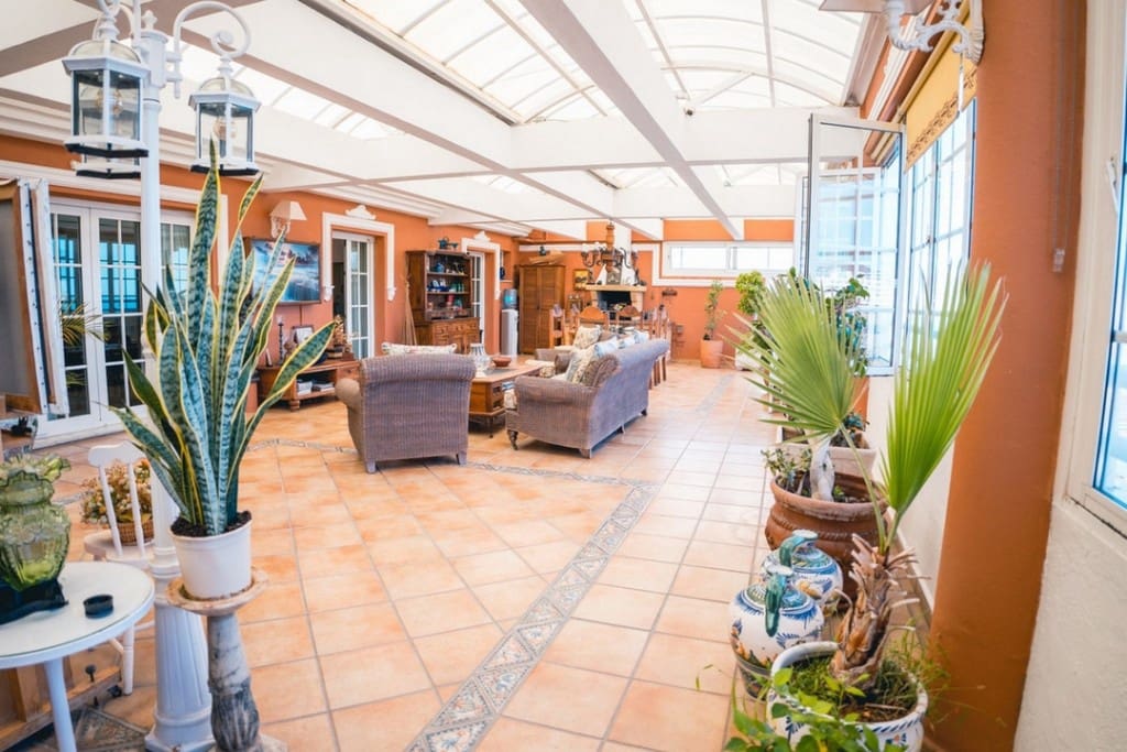 4 chambre Penthouse à vendre à Fuengirola avec piscine garage - 1 275 000 € (Ref: 7937301)