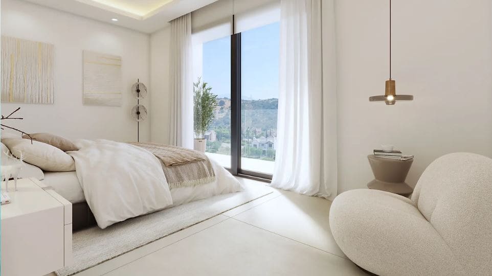 4 quarto Casa em Banda para venda em Estepona com piscina garagem - 730 000 € (Ref: 8480706)