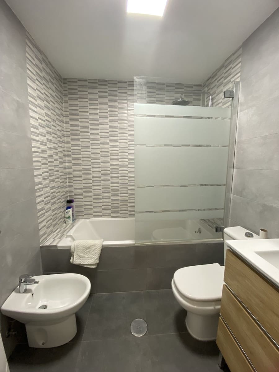 3 bedroom Apartment for sale in Fuengirola with pool - € 970,000 (Ref: 8588250)