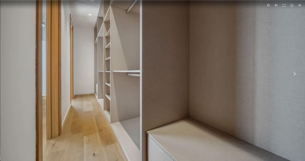 6 slaapkamer Villa te koop in Marbesa met zwembad garage - € 3.695.000 (Ref: 8775891)