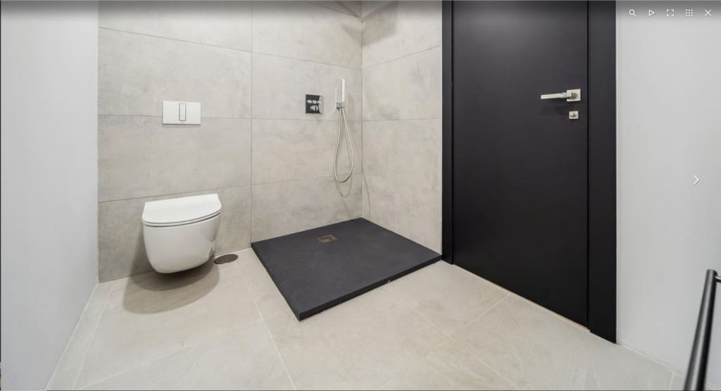 6 slaapkamer Villa te koop in Marbesa met zwembad garage - € 3.695.000 (Ref: 8775891)