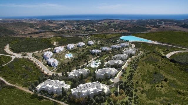 Apartamento de 2 habitaciones en Casares en venta con piscina garaje - 335.000 € (Ref: 9012390)