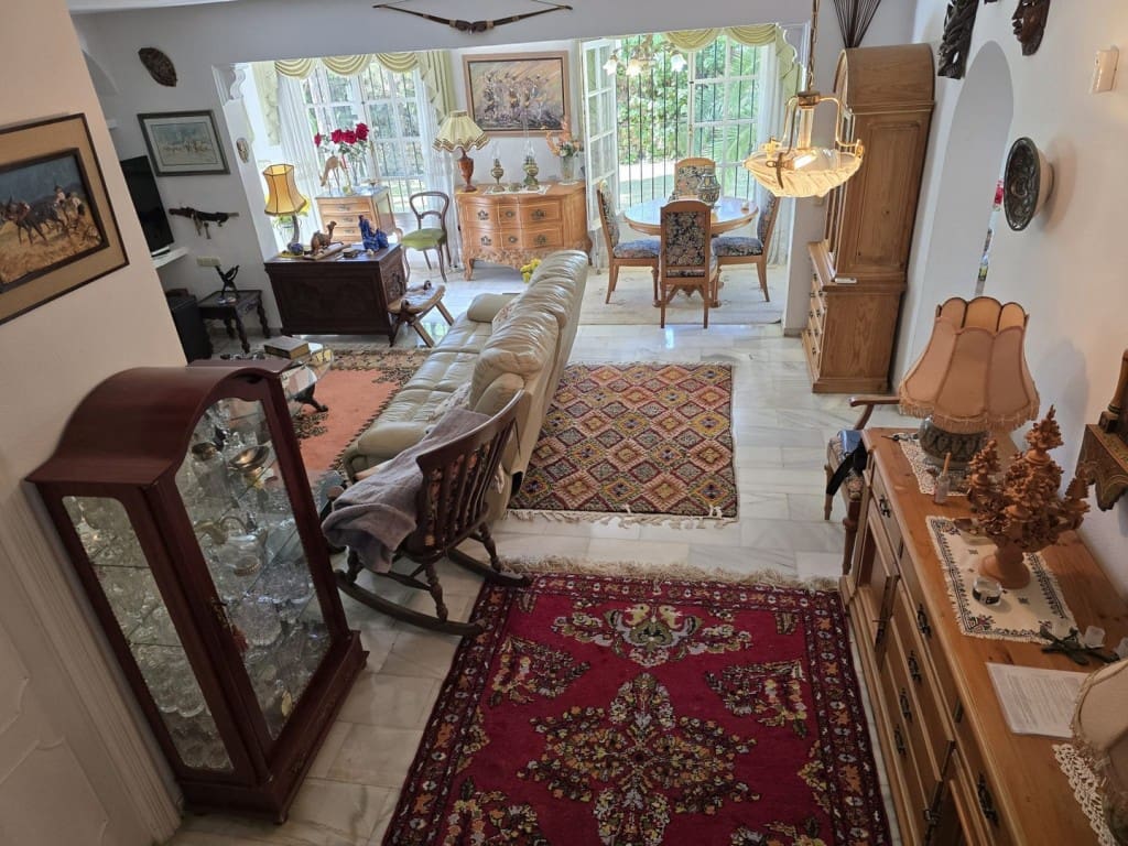 4 soveværelse Villa til salg i Calahonda med swimmingpool - € 890.000 (Ref: 9104331)