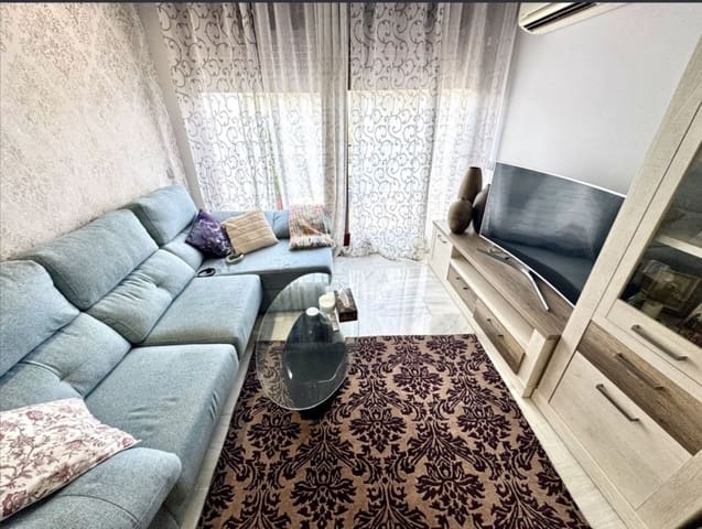 2 bedroom Penthouse for sale in Benahavís with pool garage - € 378,000 (Ref: 9129527)