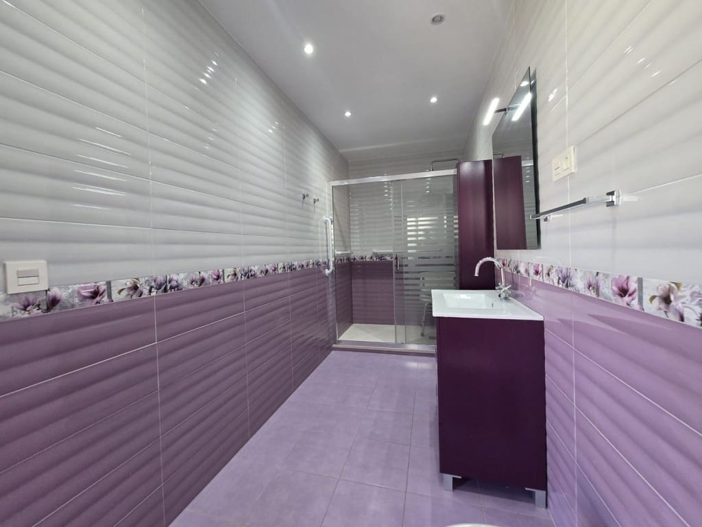 4 bedroom Apartment for sale in Fuengirola - € 595,000 (Ref: 9236091)