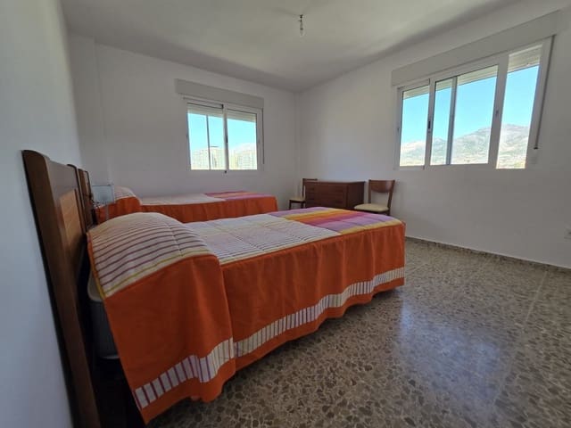 4 bedroom Apartment for sale in Fuengirola - € 595,000 (Ref: 9236091)