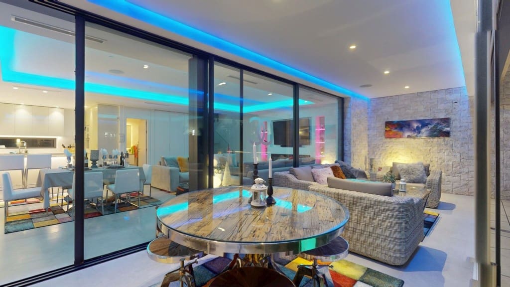 5 soverom Villa til salgs i La Cala de Mijas med svømmebasseng garasje - € 2 395 000 (Ref: 9251914)