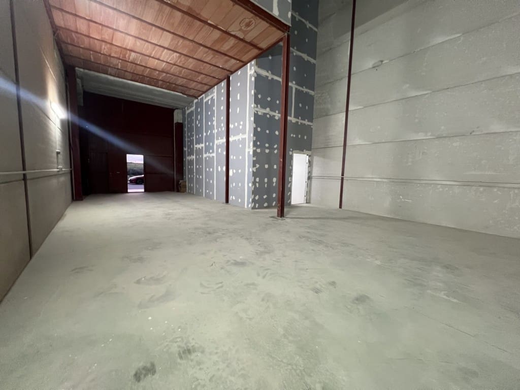 Kommersiell til salgs i Mollina - € 160 000 (Ref: 9262330)