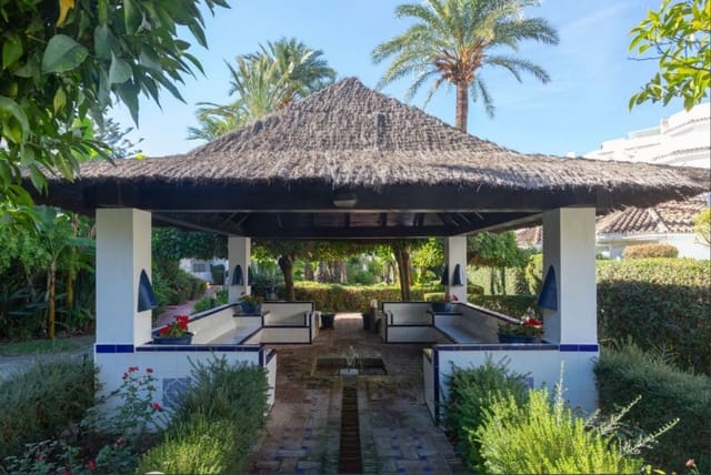 2 quarto Apartamento para venda em Elviria, Marbella com piscina - 395 000 € (Ref: 9461037)