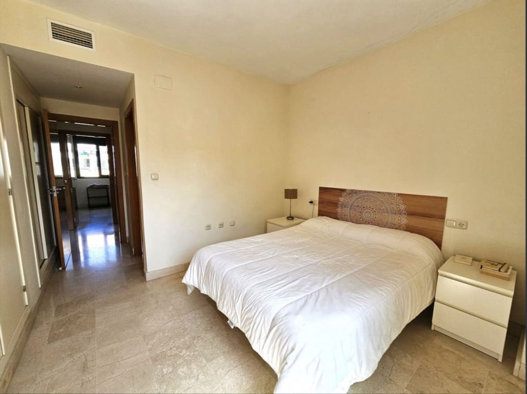 2 bedroom Apartment for sale in Marbesa with pool garage - € 389,000 (Ref: 9461038)