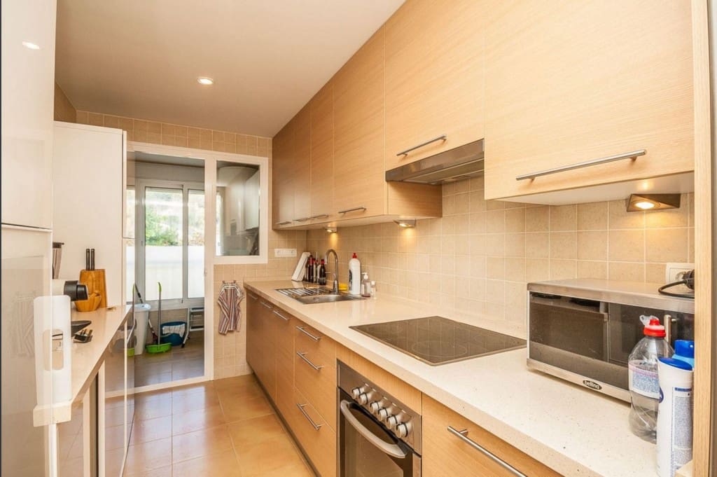 2 quarto Apartamento para venda em La Mairena com piscina - 385 000 € (Ref: 9461039)