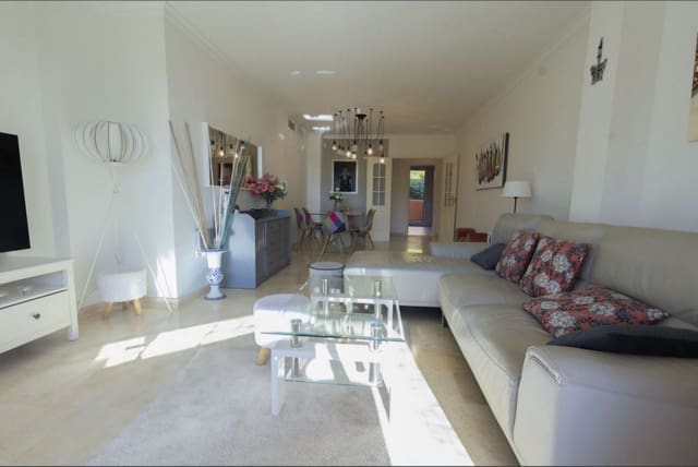 2 makuuhuone Huoneisto myytävänä paikassa Elviria, Marbella mukana uima-altaan - 375 000 € (Ref: 9461040)