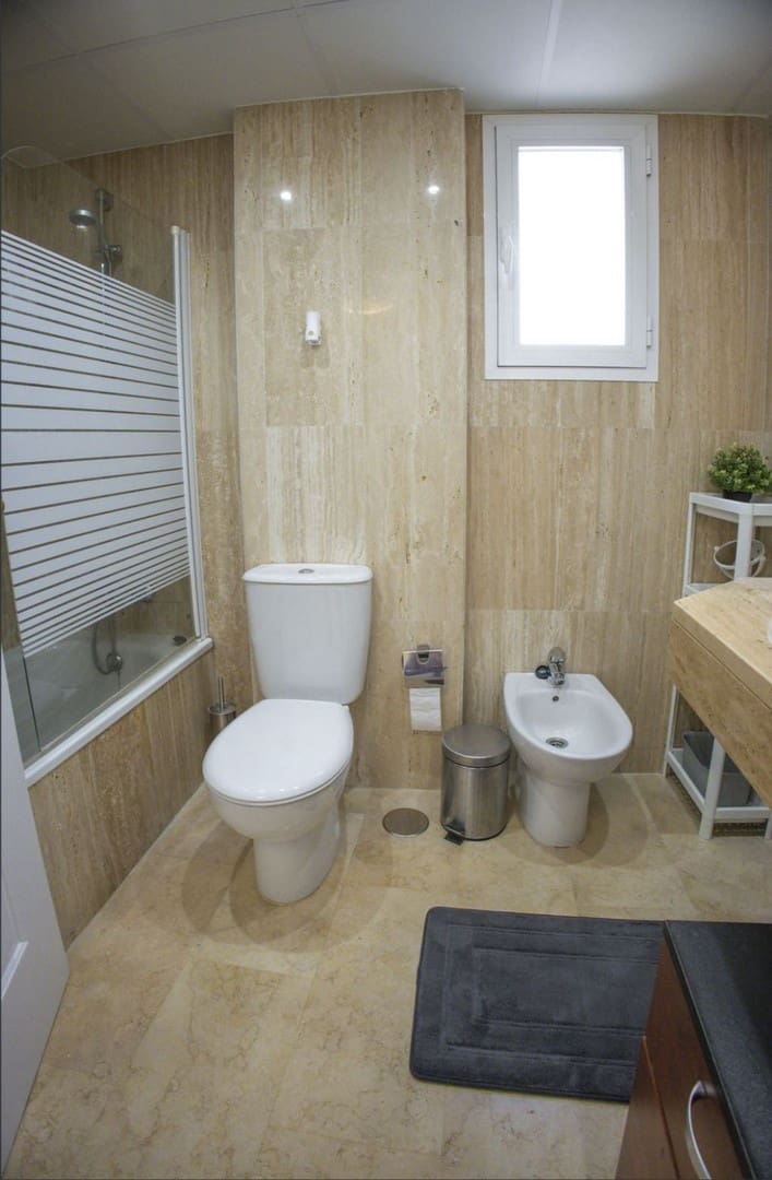 2 makuuhuone Huoneisto myytävänä paikassa Elviria mukana uima-altaan - 375 000 € (Ref: 9461040)