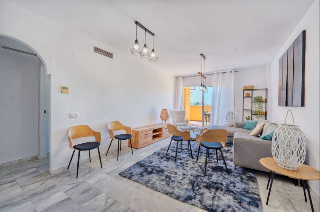 2 sovrum Takvåning till salu i Elviria med pool garage - 350 000 € (Ref: 9461042)