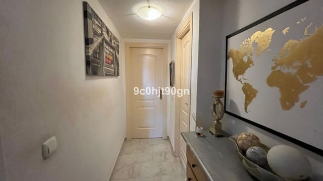 2 bedroom Apartment for sale in La Reserva, Marbella with pool garage - € 299,000 (Ref: 9461043)