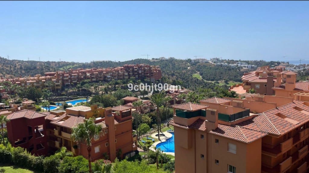 2 sypialnia Apartament na sprzedaż w La Reserva z basenem garażem - 299 000 € (Ref: 9461043)