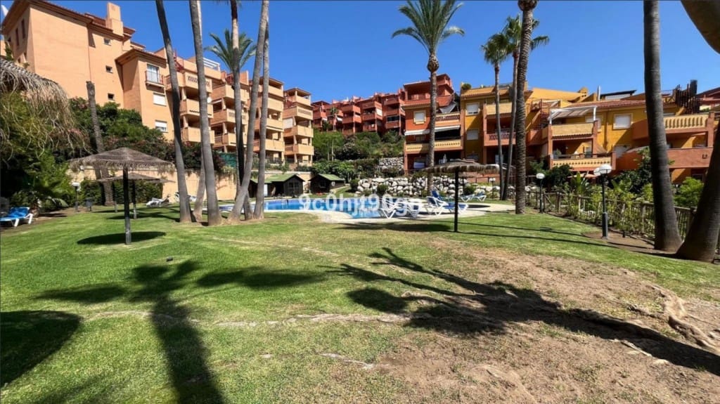 2 sypialnia Apartament na sprzedaż w La Reserva z basenem garażem - 299 000 € (Ref: 9461043)