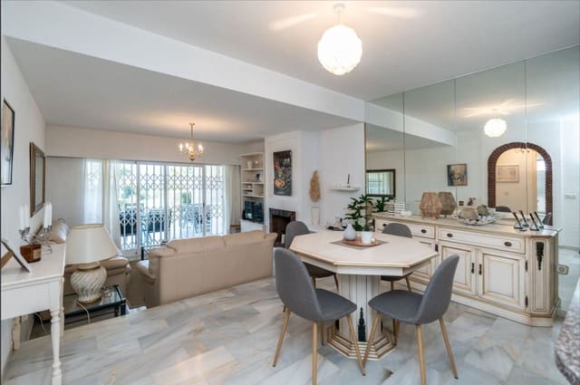 2 quarto Apartamento para venda em La Reserva, Marbella com piscina - 395 000 € (Ref: 9461045)